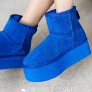 CLOUDAIR Mingle Womens Short Ankle Boots - Faux Fur Lined Slip-on Size 6 NEW❣️